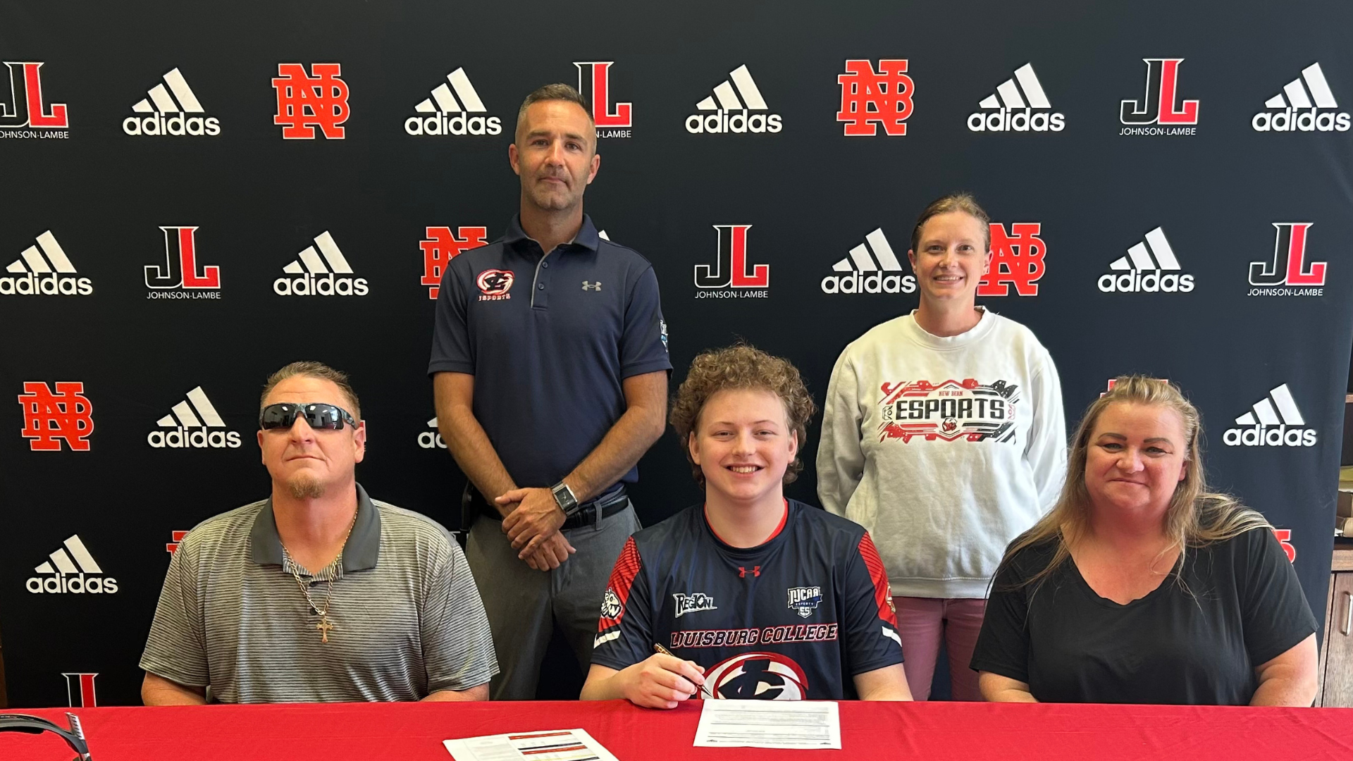Louisburg Esports Signs NC Fortnite State Champion Zachary Deemer