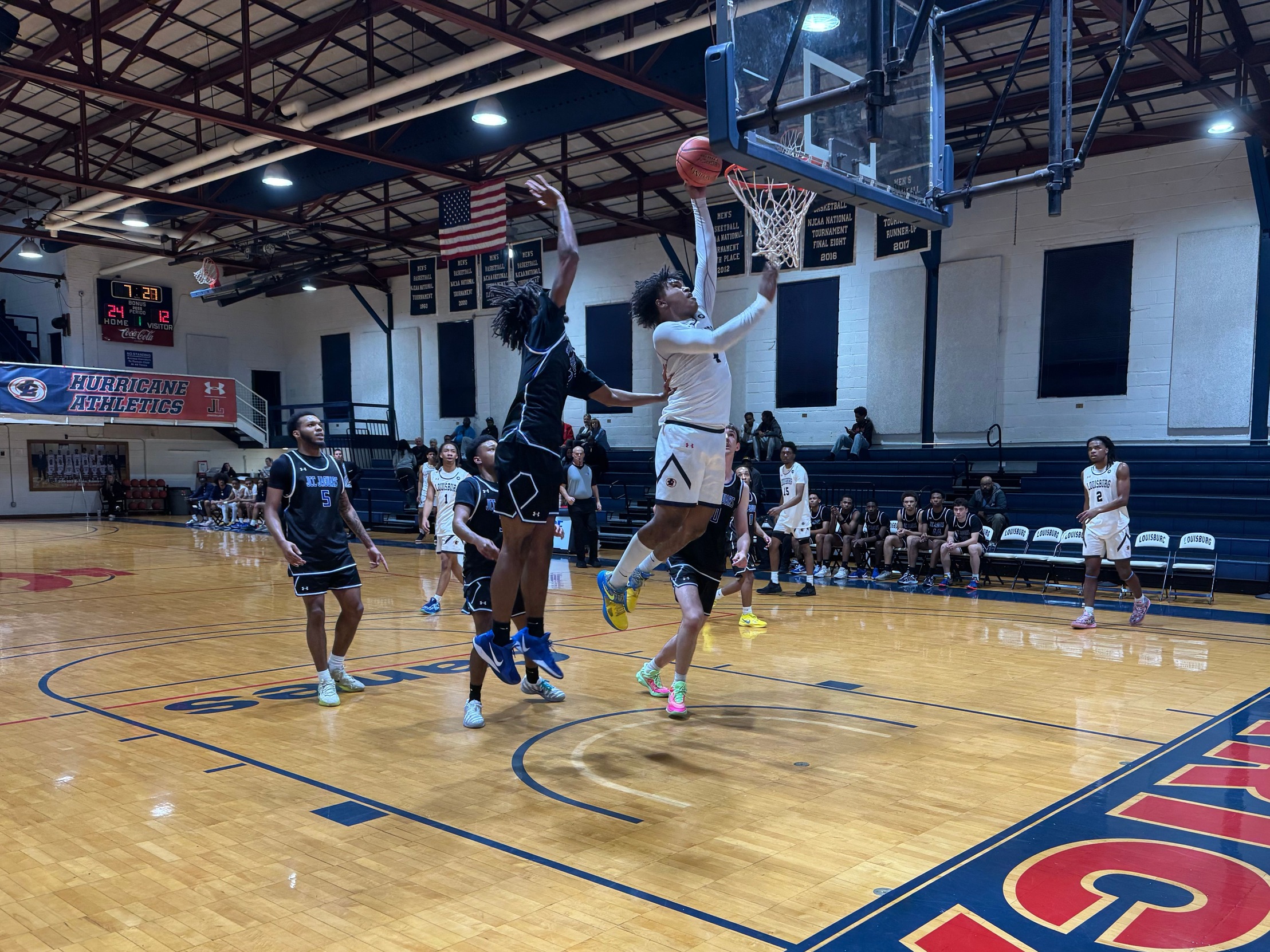 Hurricanes Snap Skid with 90&ndash;58 Home Win Over Johnston CC