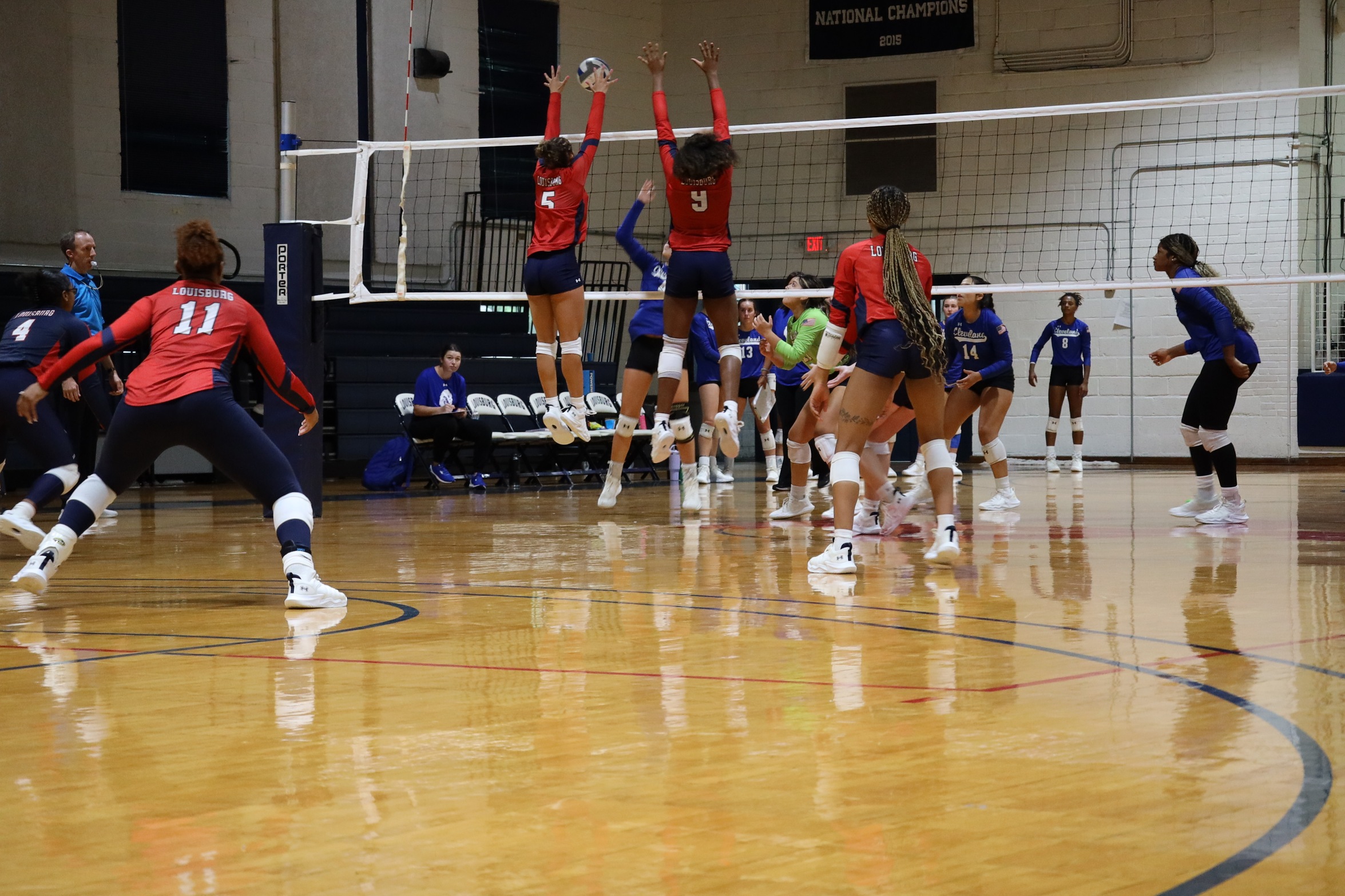 Volleyball goes 0-2 on the weekend